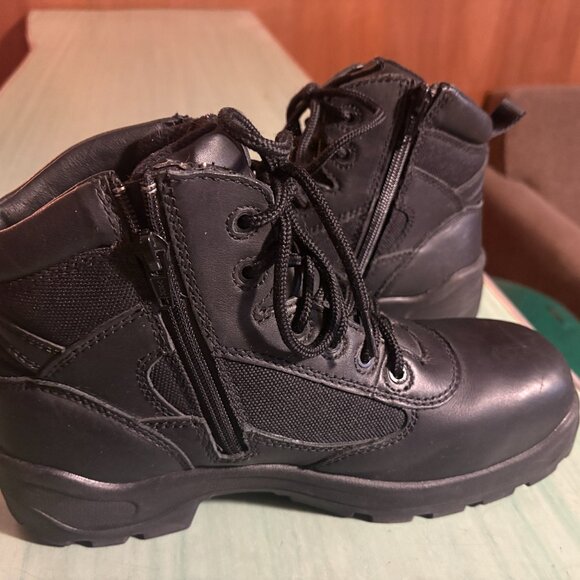 Worx Red Wing STK 5611 Waterproof Steel Toe Black EH Leather Boots Size 9 WW
